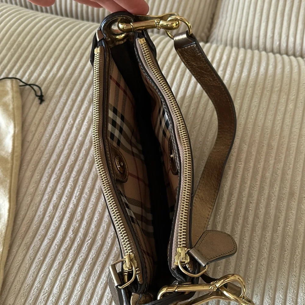 Burberry Lollard Shoulder/Clutch Bag - Picture 11 of 14